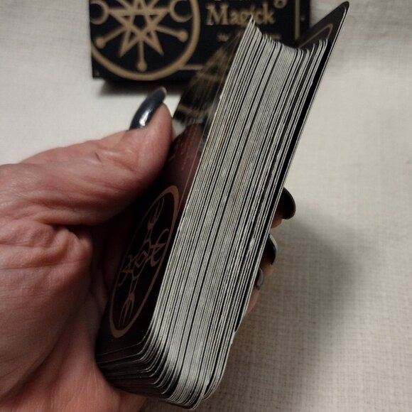 Making Magick: Manifesting Your Dreams (Rockpool Mini Cards) - Picture 14 of 14